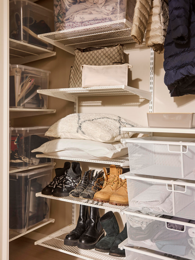 Aménagement intérieur avec solutions de rangement design Elfa